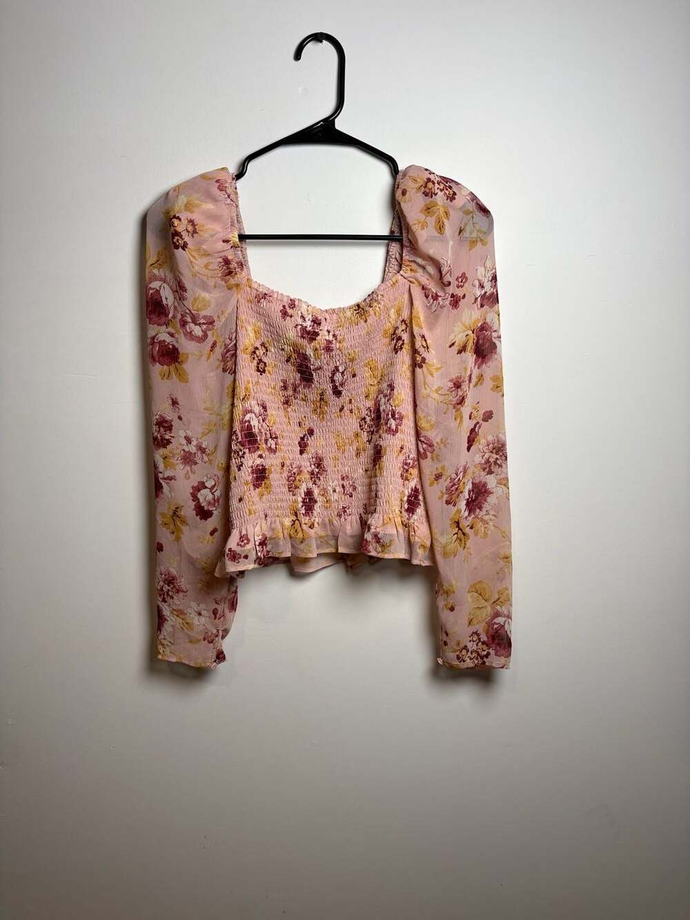 Express Women's Long Sleeve Floral Print Smocked Peplum Blouse